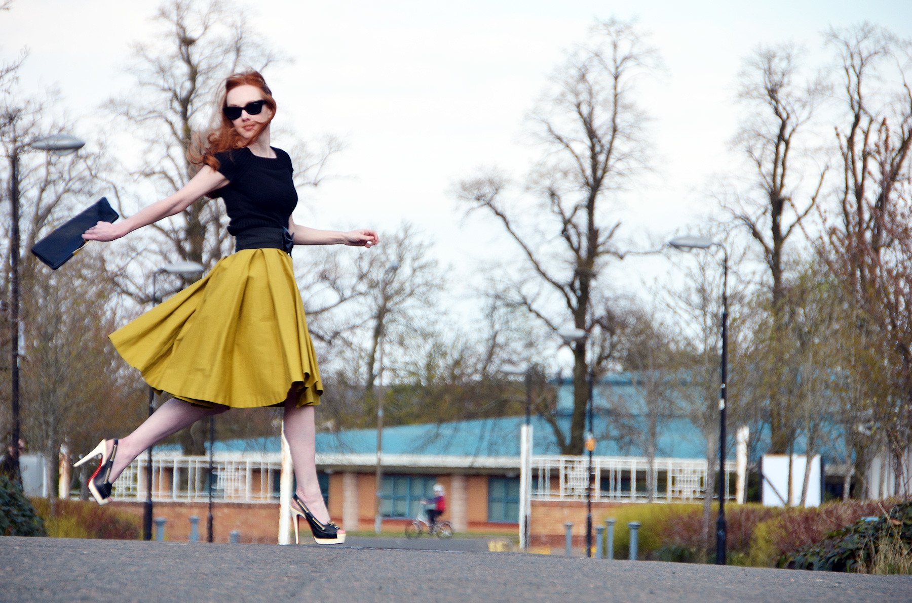 full yellow skirt with high heels