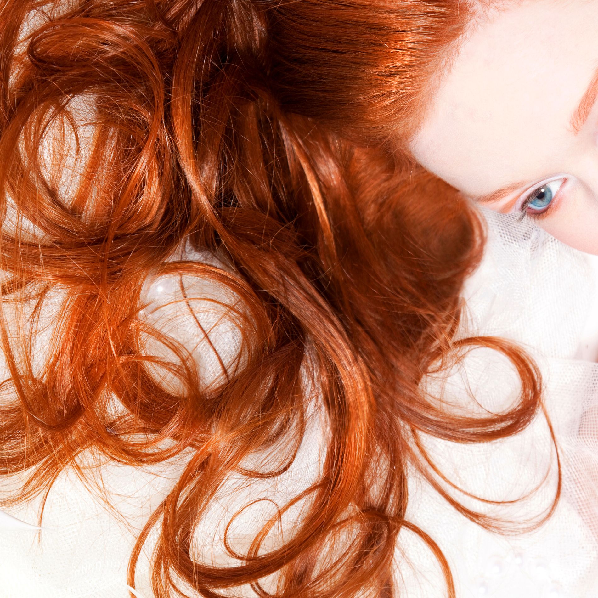 How to enhance natural red hair