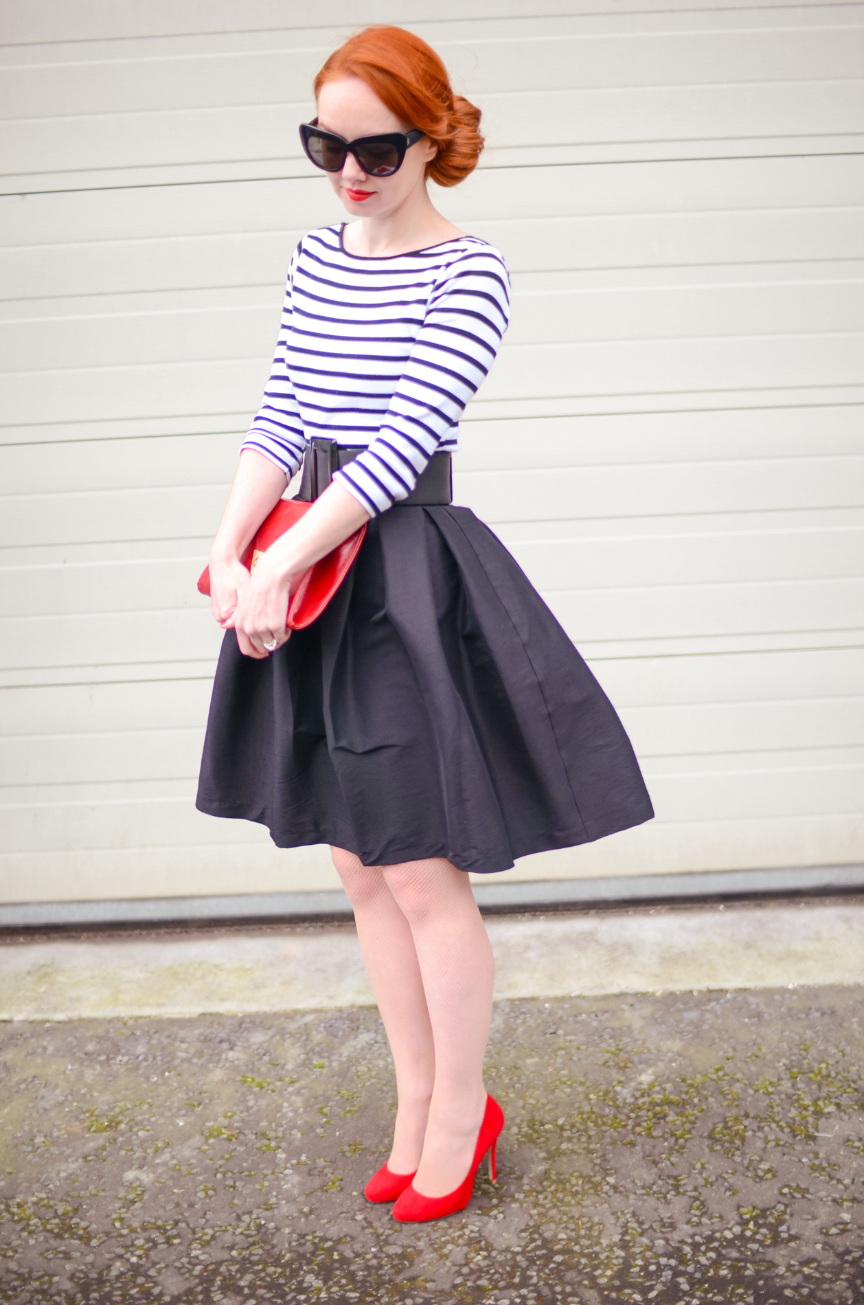 stripe top, full skirt and red high heels