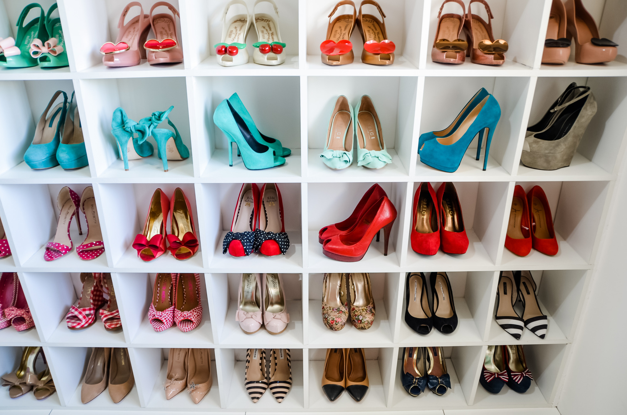 colourfuul shoes on shelves