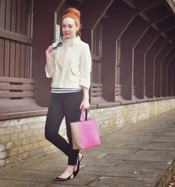 retro-inspired casual outfit
