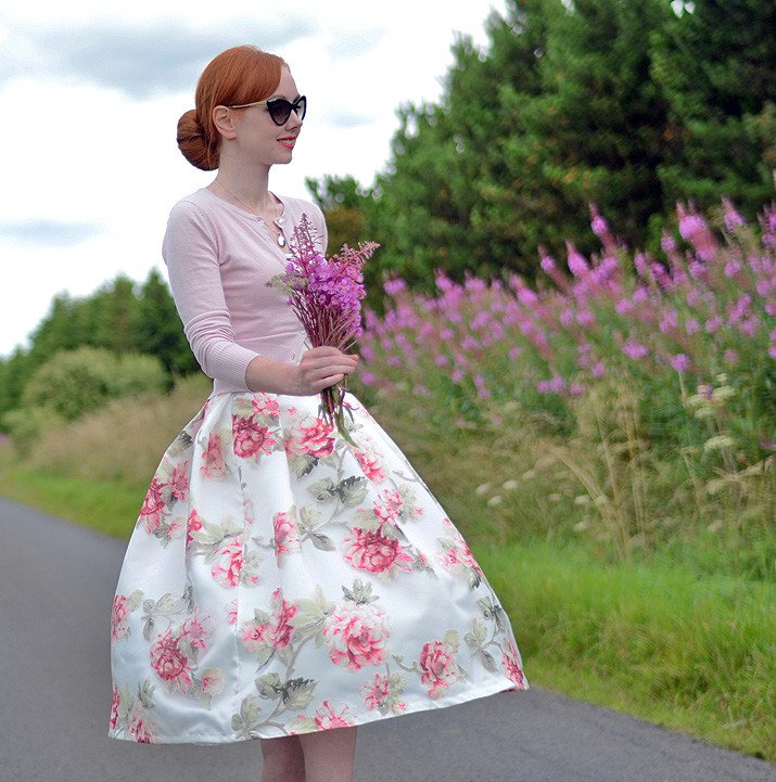 Full midi skirt: Blooming Rose floral print full midi skirt