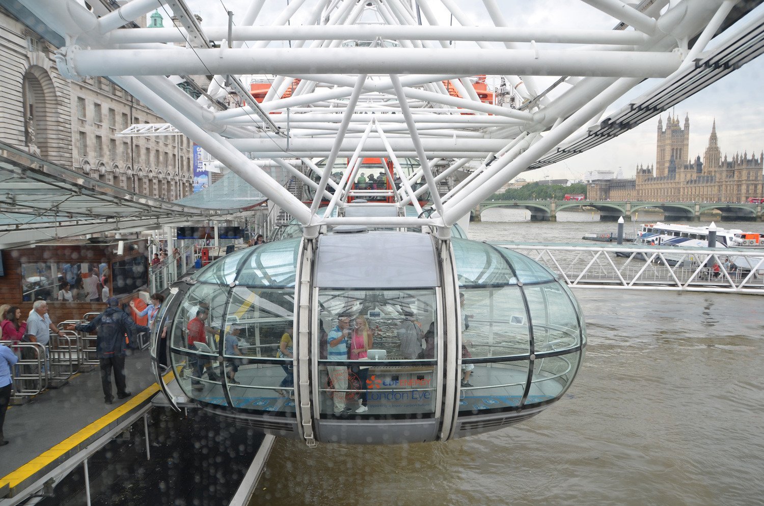 glass pod on the London Eye