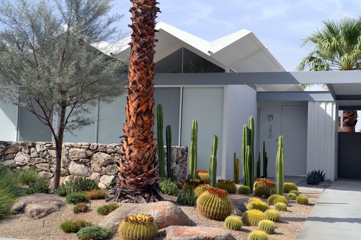 mid-century architecture in Palm Springs, California