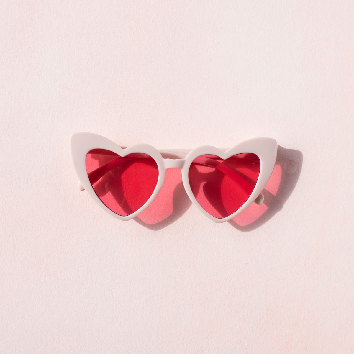 pinkheart-shaped sunglasses
