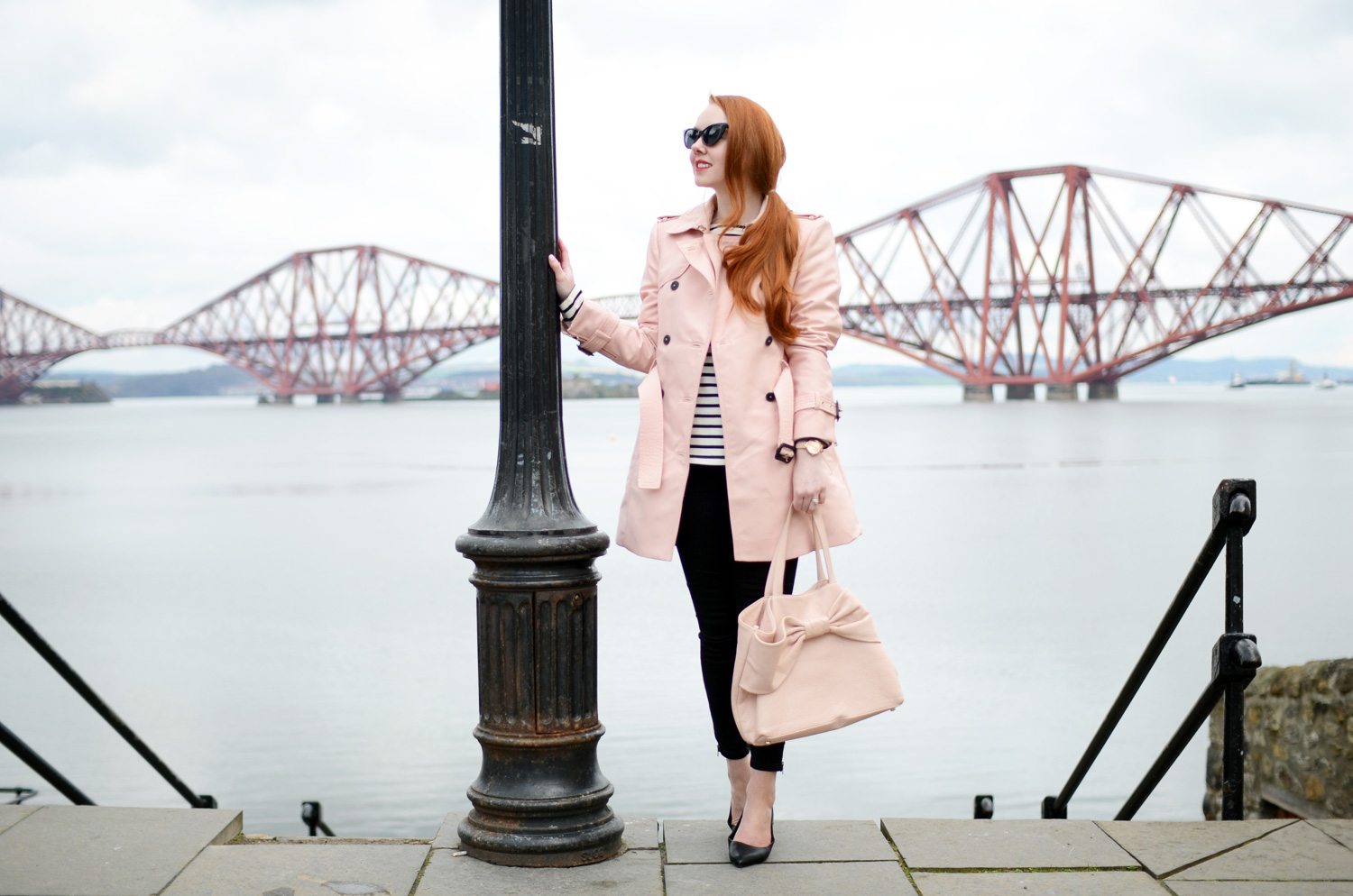 Pink trenchcoat outfit