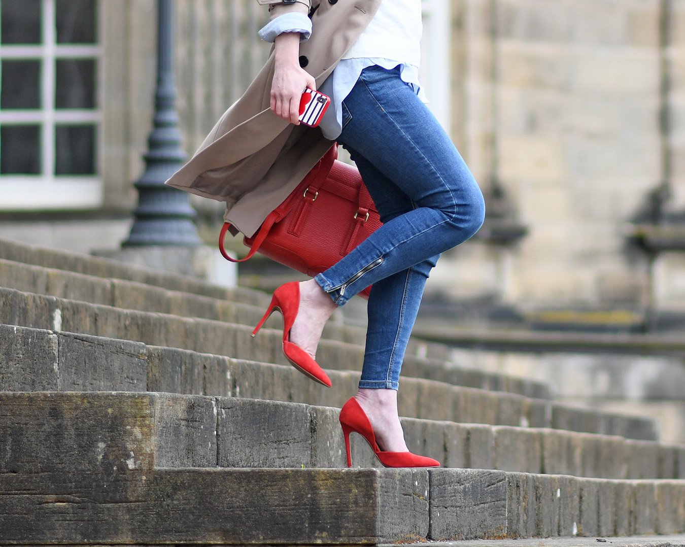 red high heel shoes with blue jeans
