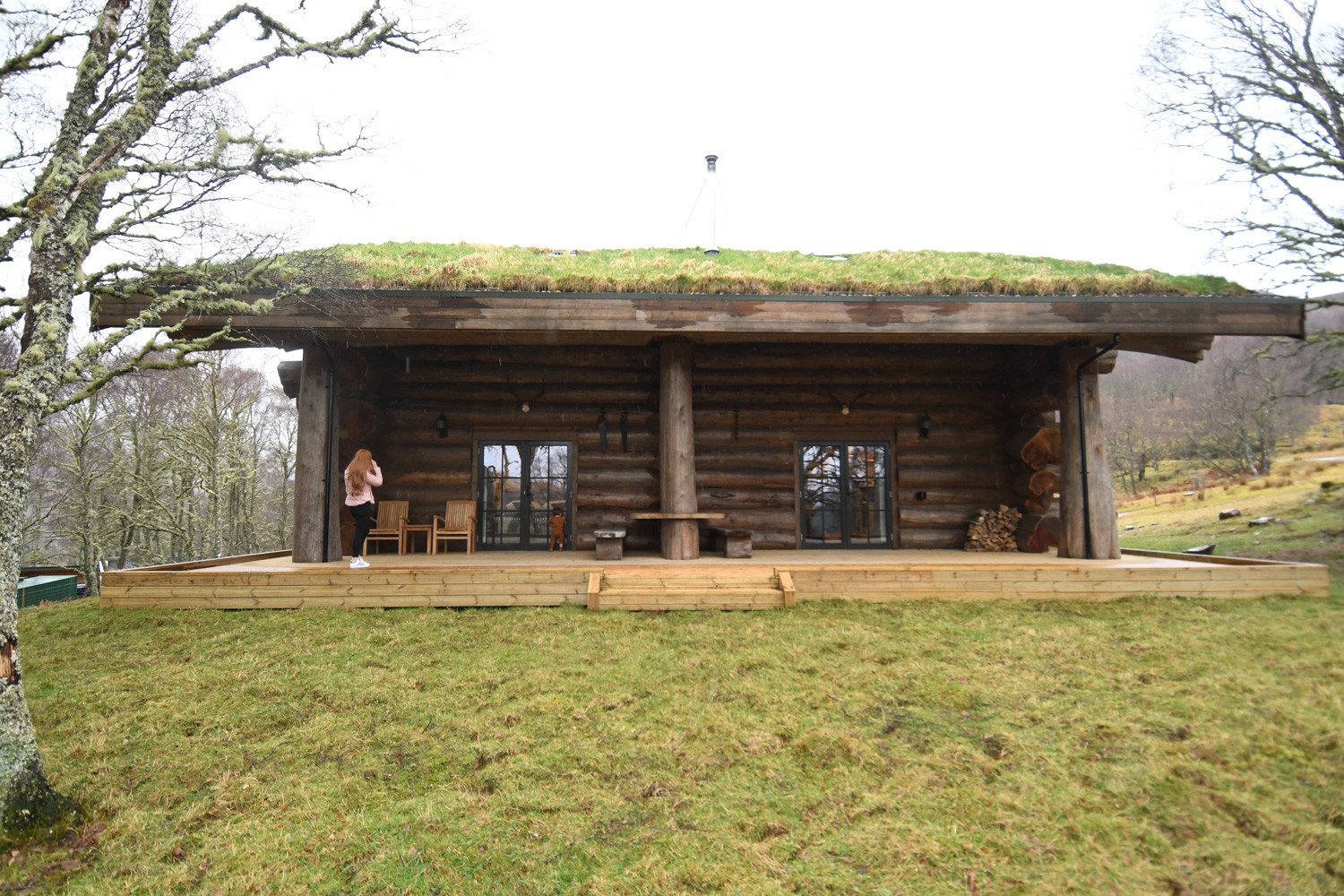 Eagle Brae log cabin in the Scottish Highlands